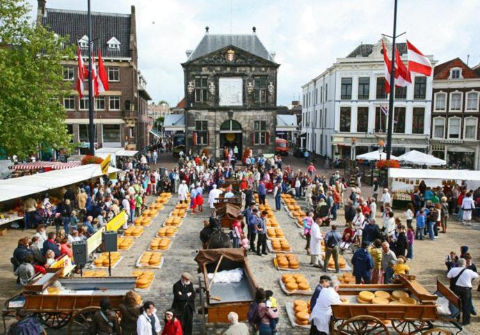 Guesthouse De Utrechtsche Dom Gouda Zewnętrze zdjęcie